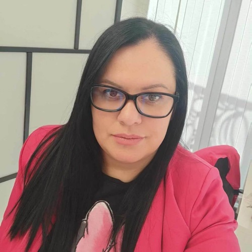 снимка - simona stoyanova 1 - PmuBox.bg
